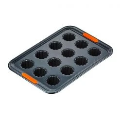 Titelseite 7 Le Creuset Canneléform 39x27 Cm Schwarz