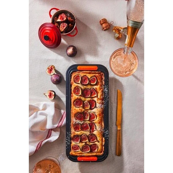 Le Creuset Kastenform 35x15 Cm Schwarz 2 Le Creuset Kastenform 35x15 Cm Schwarz – Bild 2